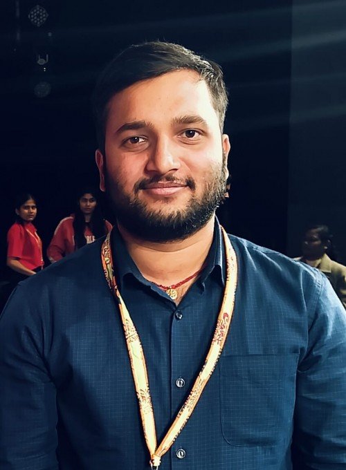Akash Kumar Pandey All Academic Subjects,Science,Maths home tutor in Varanasi.